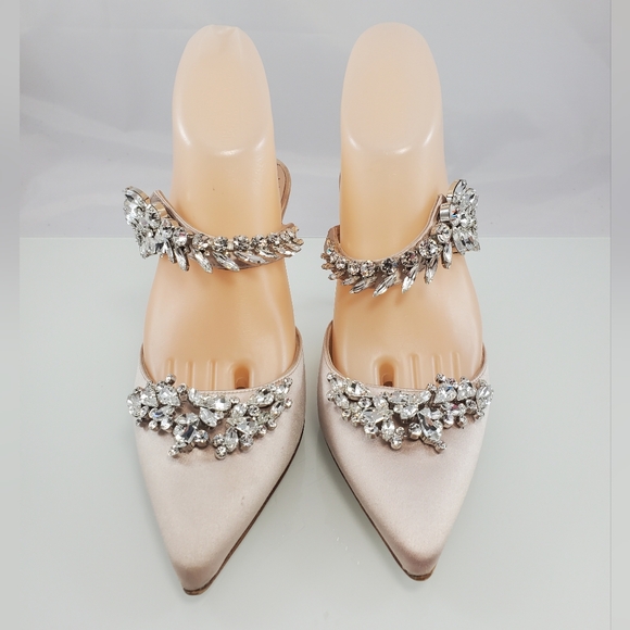 NWT$1,395 Manolo Blahnik Lurum 90 Crystal-embellished Satin Mules Heels Sz 37 - Picture 7 of 16